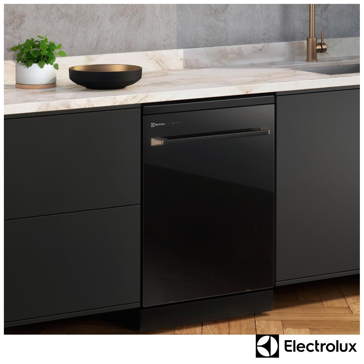 Lava-Louças Electrolux Pro Series com 14 Serviços, 11 Programas de Lavagem e Painel Digital, Preta - LP14V
