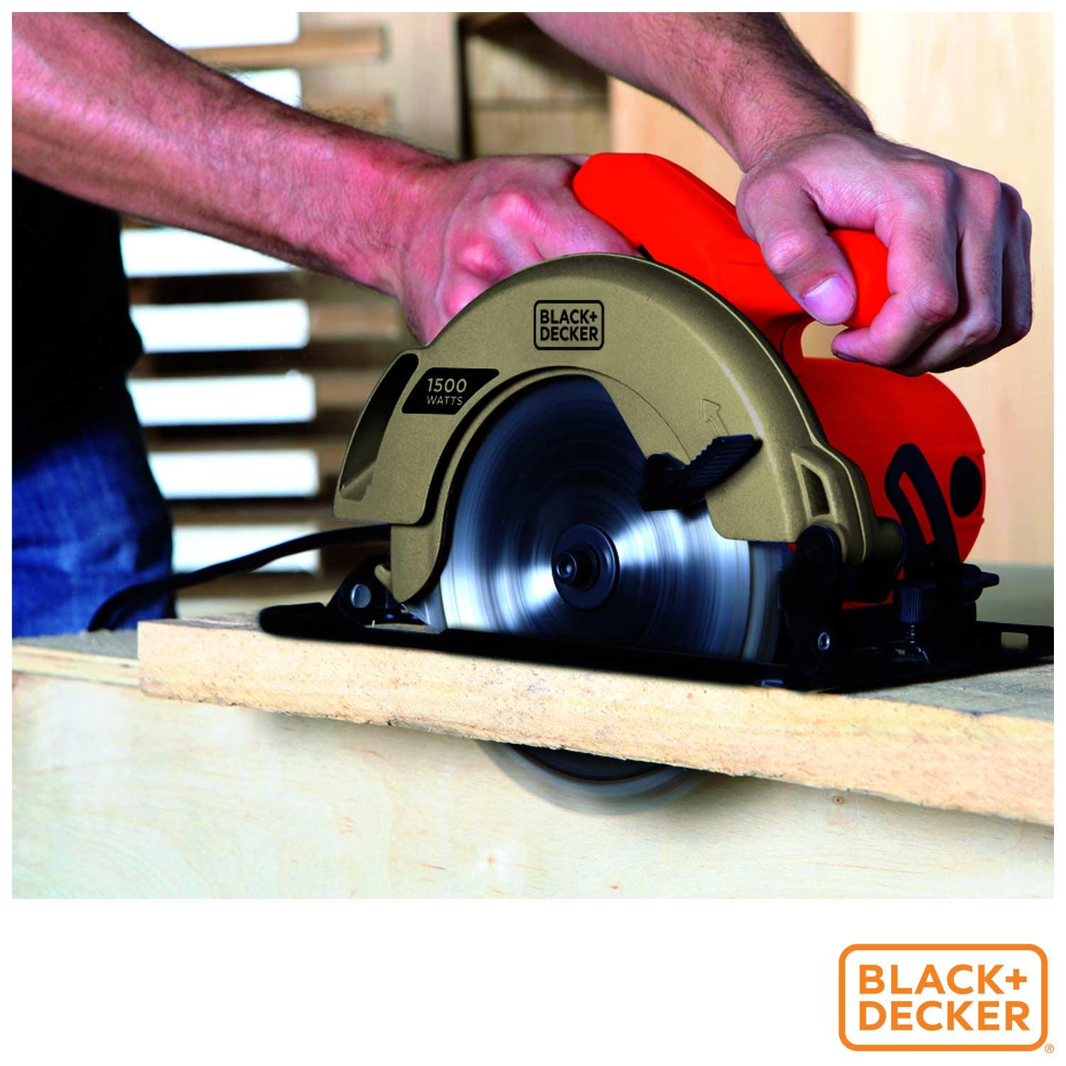 Serra Circular de 7-1/4? Black & Decker com Potência de 1500 W- CS1024